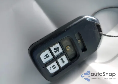 2018 Honda Clarity Plug-In Hybrid Touring из США, поврежденный, VIN JHMZC5F37JC021794